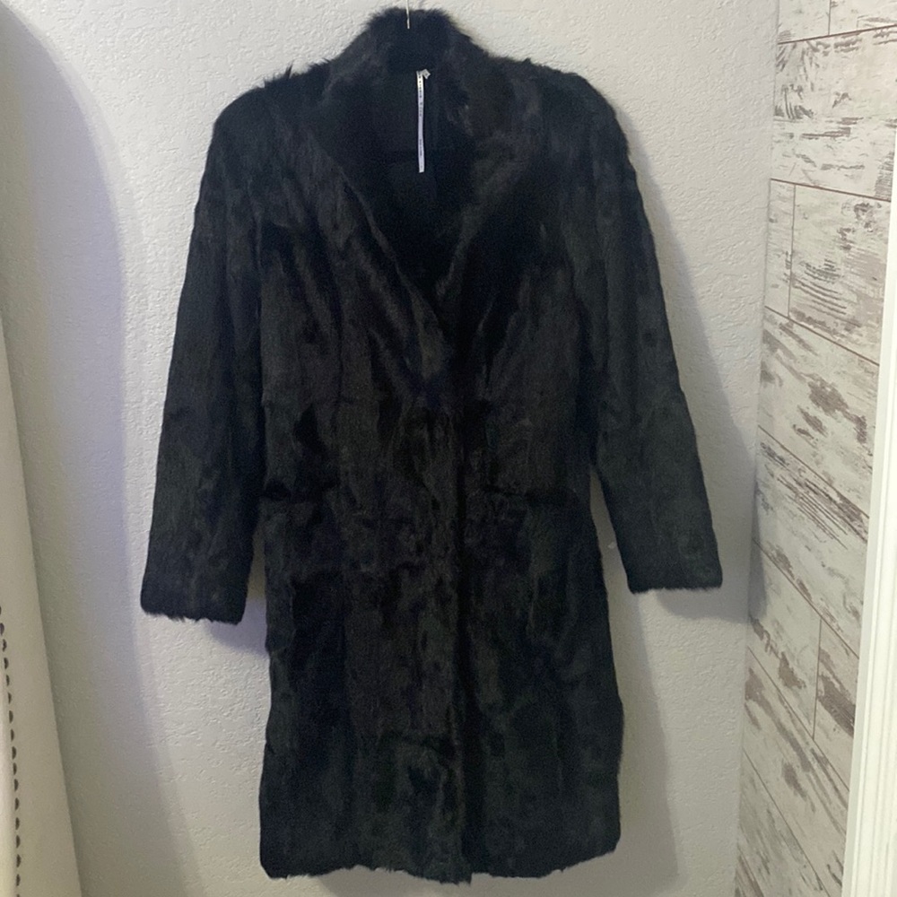 MAX STUDIO Women’s Size Small- 100% Goat Fur